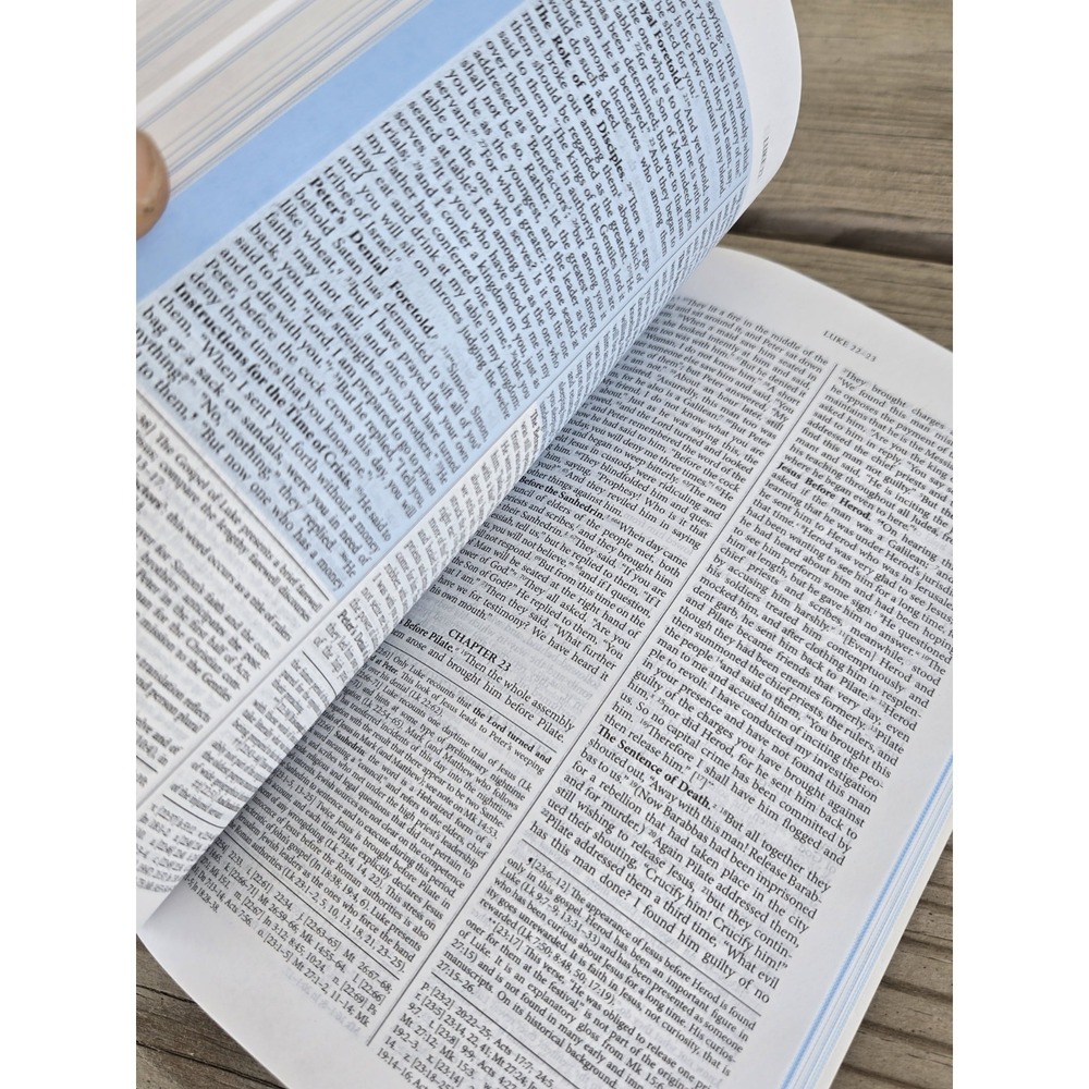 HOLY BIBLE E100 MILITARY EDITION  With Lection‎ Divina Paperback - Picture 6 of 13